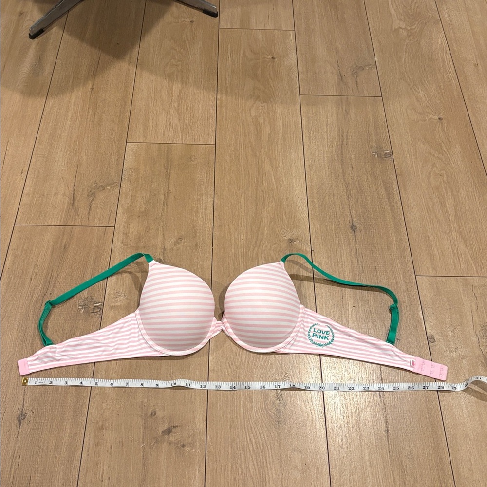 PINK Victoria's Secret Bra Size 36C - Picture 11 of 13